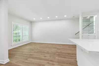6727 Belmont Street, West University Place, TX 77005 - Photo 3
