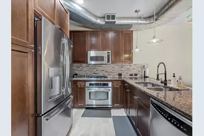 5005 Hidalgo Street Street #613, Houston, TX 77056 - Photo 9