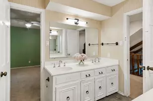 2426 Kings Forest Dr, Kingwood, TX 77339 - Photo 13