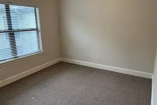 2425 Dorrington St, Houston, TX 77030 - Photo 25