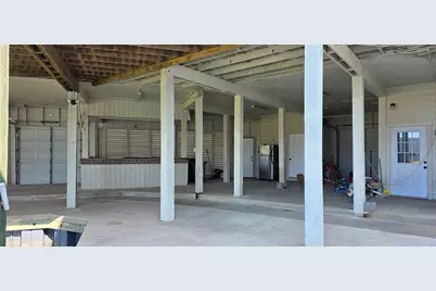 1702 Castaway Street, Tiki Island, TX 77554 - Photo 7