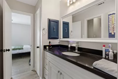 5206 Abercreek Avenue, Friendswood, TX 77546 - Photo 17