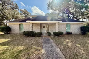 175 Freeman Blvd, West Columbia, TX 77486 - Photo 1