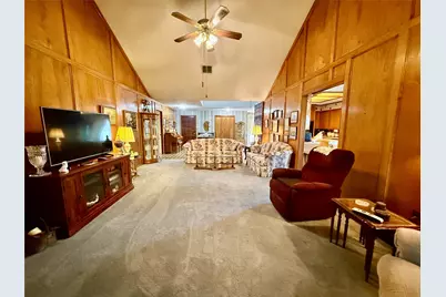 175 Freeman Boulevard, West Columbia, TX 77486 - Photo 19