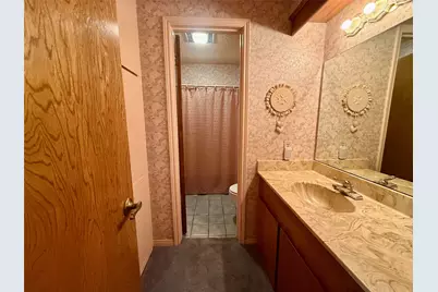 175 Freeman Boulevard, West Columbia, TX 77486 - Photo 37