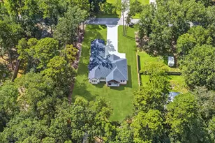 2439 Centurian Cir, New Caney, TX 77357 - Photo 37