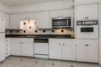 7225 Beechnut Street #D, Houston, TX 77074 - Photo 15