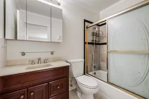 7225 Beechnut St, Houston, TX 77074 - Photo 23