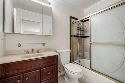 7225 Beechnut Street #D, Houston, TX 77074 - Photo 23