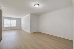 7225 Beechnut St, Houston, TX 77074 - Photo 13