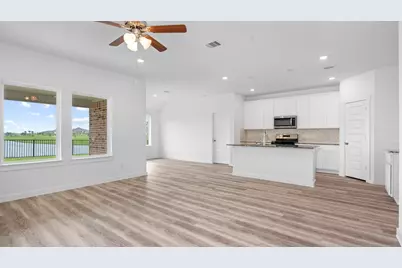 14324 Seagrass Knoll Lane, Texas City, TX 77510 - Photo 11