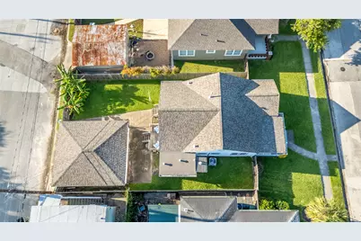 1309 Milam Drive, Galveston, TX 77551 - Photo 37