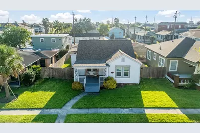 1309 Milam Drive, Galveston, TX 77551 - Photo 1