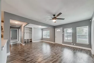 6107 Belmark Street, Houston, TX 77033 - Photo 13