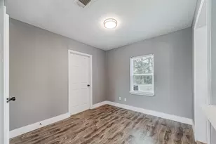 6107 Belmark St, Houston, TX 77033 - Photo 15