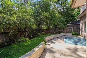 7 Ebony Oaks Pl, Spring, TX 77382 - Photo 3