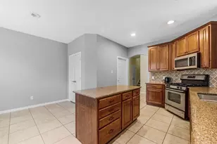 7 Ebony Oaks Pl, Spring, TX 77382 - Photo 15