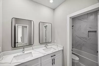 8128 Chateau Street, Houston, TX 77028 - Photo 29
