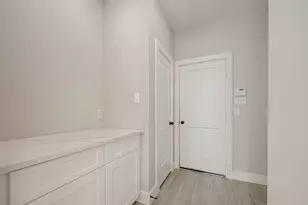 8128 Chateau St, Houston, TX 77028 - Photo 21