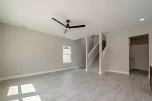 8128 Chateau St, Houston, TX 77028 - Photo 11