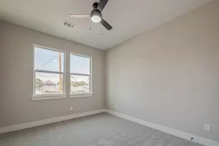 8128 Chateau St, Houston, TX 77028 - Photo 31