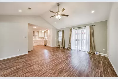 3700 Stassen Street, Houston, TX 77051 - Photo 7