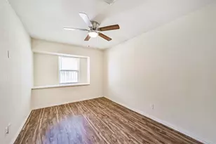 3700 Stassen St, Houston, TX 77051 - Photo 25