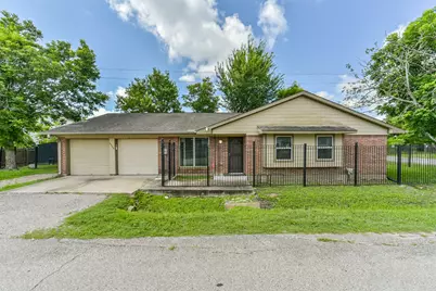 3700 Stassen Street, Houston, TX 77051 - Photo 1