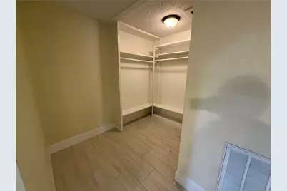 2501 Maple Ave, Liberty, TX 77575 - Photo 11