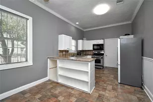 504 Green St, Baytown, TX 77520 - Photo 7