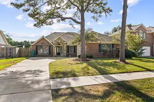 2309 Lord Nelson Dr, Seabrook, TX 77586 - Photo 1