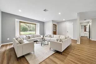 1626 Hamblen Rd, Kingwood, TX 77339 - Photo 11