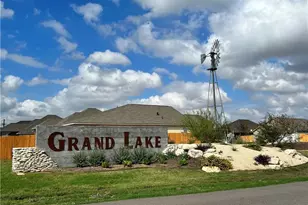 212 Orchard Cv, Snook, TX 77878 - Photo 5
