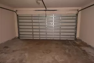 26 W Red Oak Ln, Texas City, TX 77591 - Photo 23