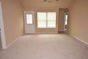 26 W Red Oak Ln, Texas City, TX 77591 - Photo 5