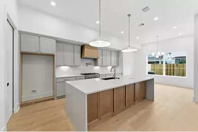 815B Lawrence Street, Houston, TX 77007 - Photo 5