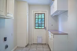 1704 Crystal Hills Dr, Houston, TX 77077 - Photo 11