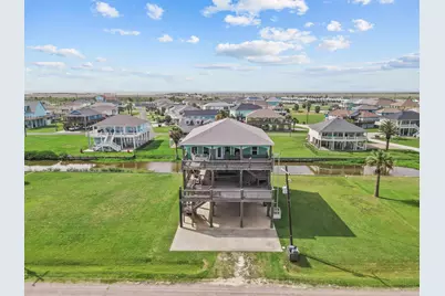 2929 Lakeside, Crystal Beach, TX 77650 - Photo 3