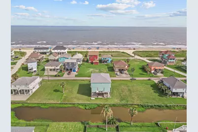 2929 Lakeside, Crystal Beach, TX 77650 - Photo 5