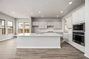 2827 Obsidian Dr, Iowa Colony, TX 77583 - Photo 11