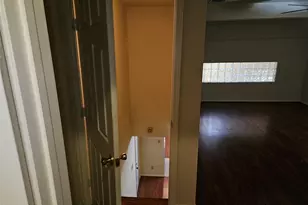 2425 Holly Hall St St, Houston, TX 77054 - Photo 21