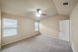 814 N Katydid Ct, Conroe, TX 77301 - Photo 11