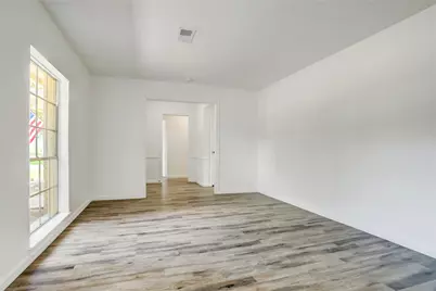 14035 Myrtlea Drive, Houston, TX 77079 - Photo 5