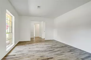 14035 Myrtlea Dr, Houston, TX 77079 - Photo 5