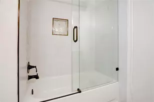 14035 Myrtlea Dr, Houston, TX 77079 - Photo 29