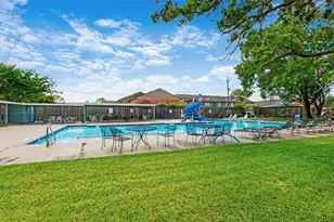 14035 Myrtlea Dr, Houston, TX 77079 - Photo 35