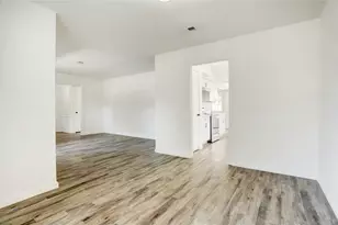 14035 Myrtlea Dr, Houston, TX 77079 - Photo 7