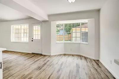 14035 Myrtlea Drive, Houston, TX 77079 - Photo 11