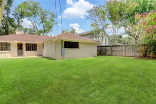 14035 Myrtlea Dr, Houston, TX 77079 - Photo 33