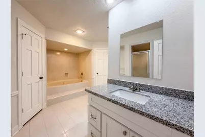 6902 Fawncliff Drive, Houston, TX 77069 - Photo 15